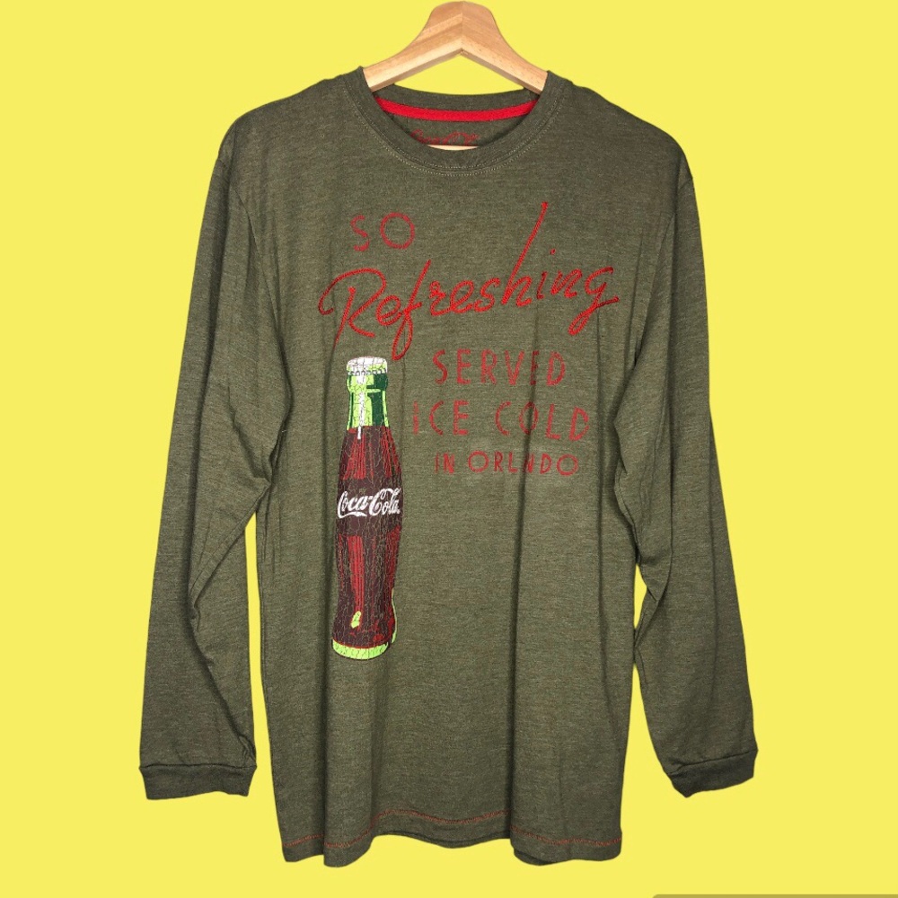 Y2K Coca Cola Coke tee T Shirt M Served Ice Cold In Orlando Drink Long Sleeve